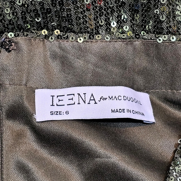 MAC DUGGAL size 6 SEQUINED LONG SLEEVE GOWN Dress - Picture 4 of 6